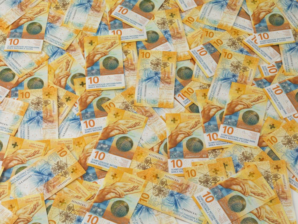 Yeni 10 franklık banknot