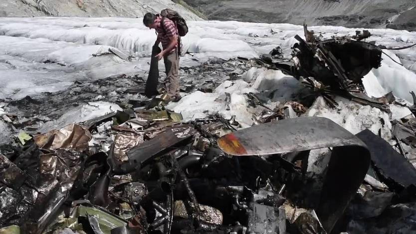 Photo of Alplerde düşen uçak 72 yıl sonra bulundu